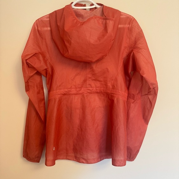 Lululemon On The Horizon Jacket - women’s 6 - Picture 8 of 13
